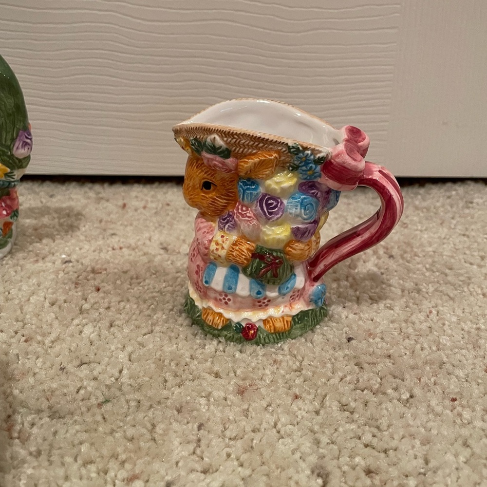 Springtime Ceramic Tea Set - Picture 8 of 11